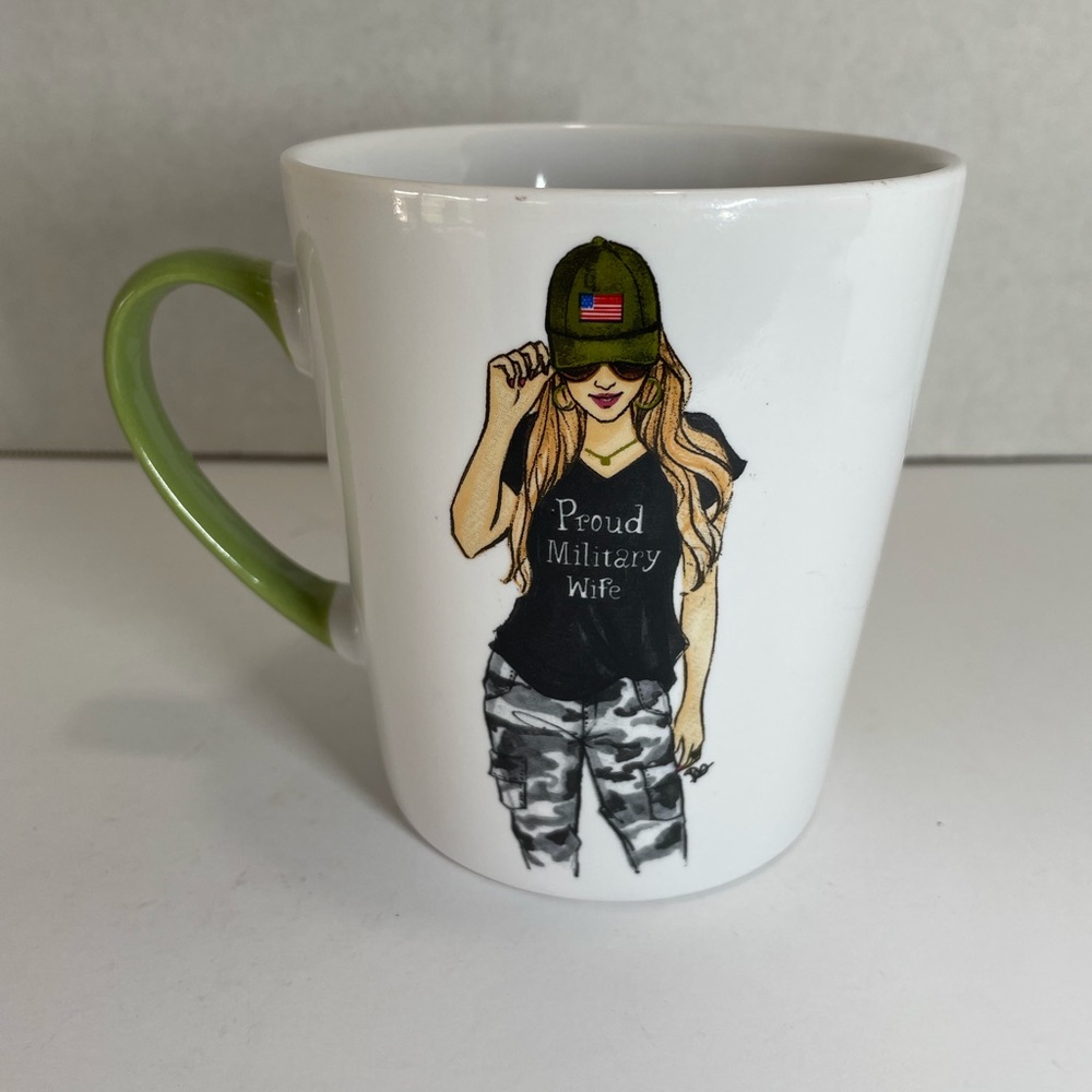 Rongrong 20oz. Military Wife Mug